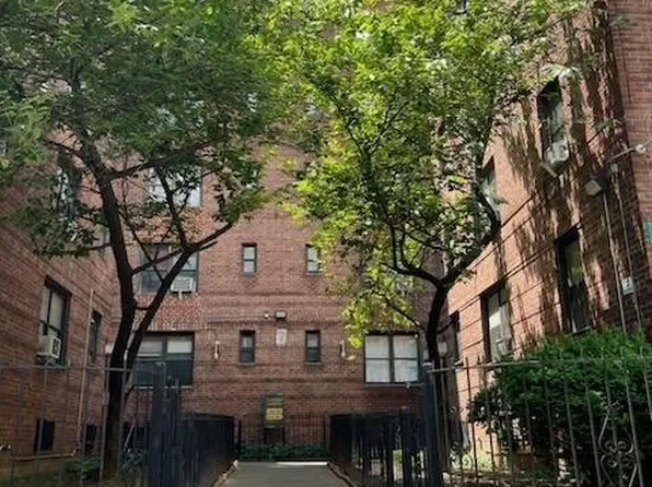 44-21 Macnish Street #4F, Elmhurst, NY 11373