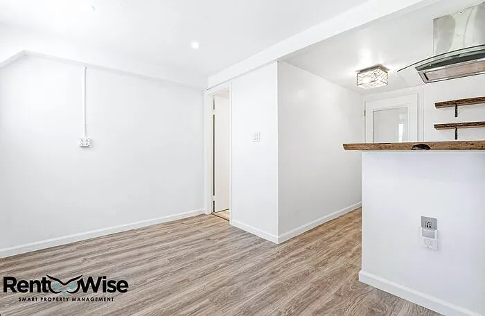 133 Caine Ave #A — Photo 11