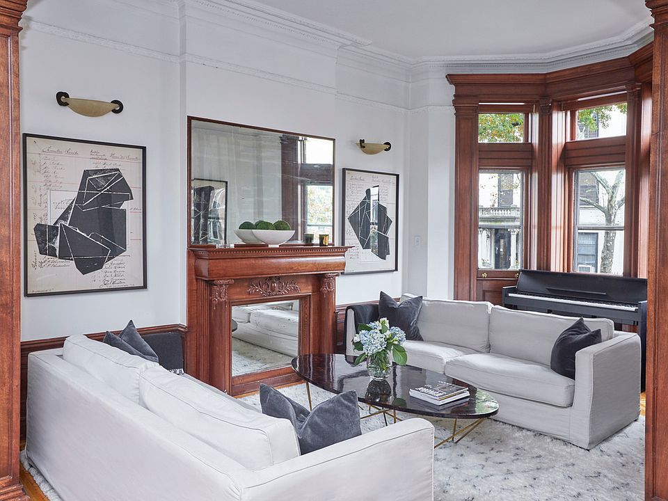 1st image of 548 4th St #1