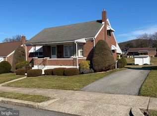 4011 5th Ave, Temple, PA 19560