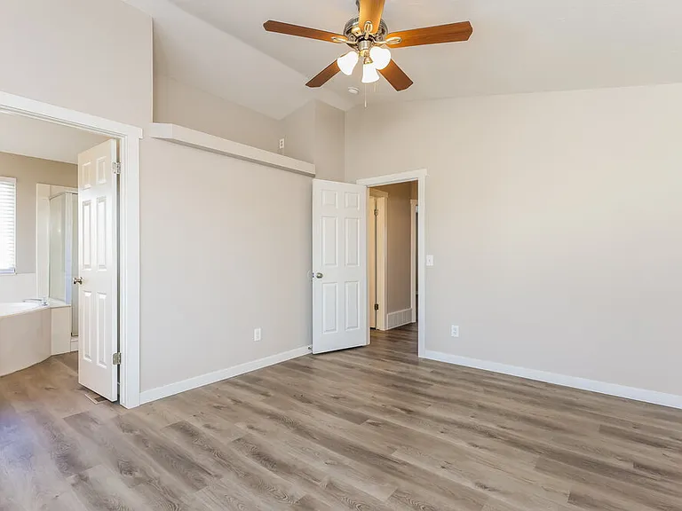 7332 S Jasper Hill Dr — Photo 11