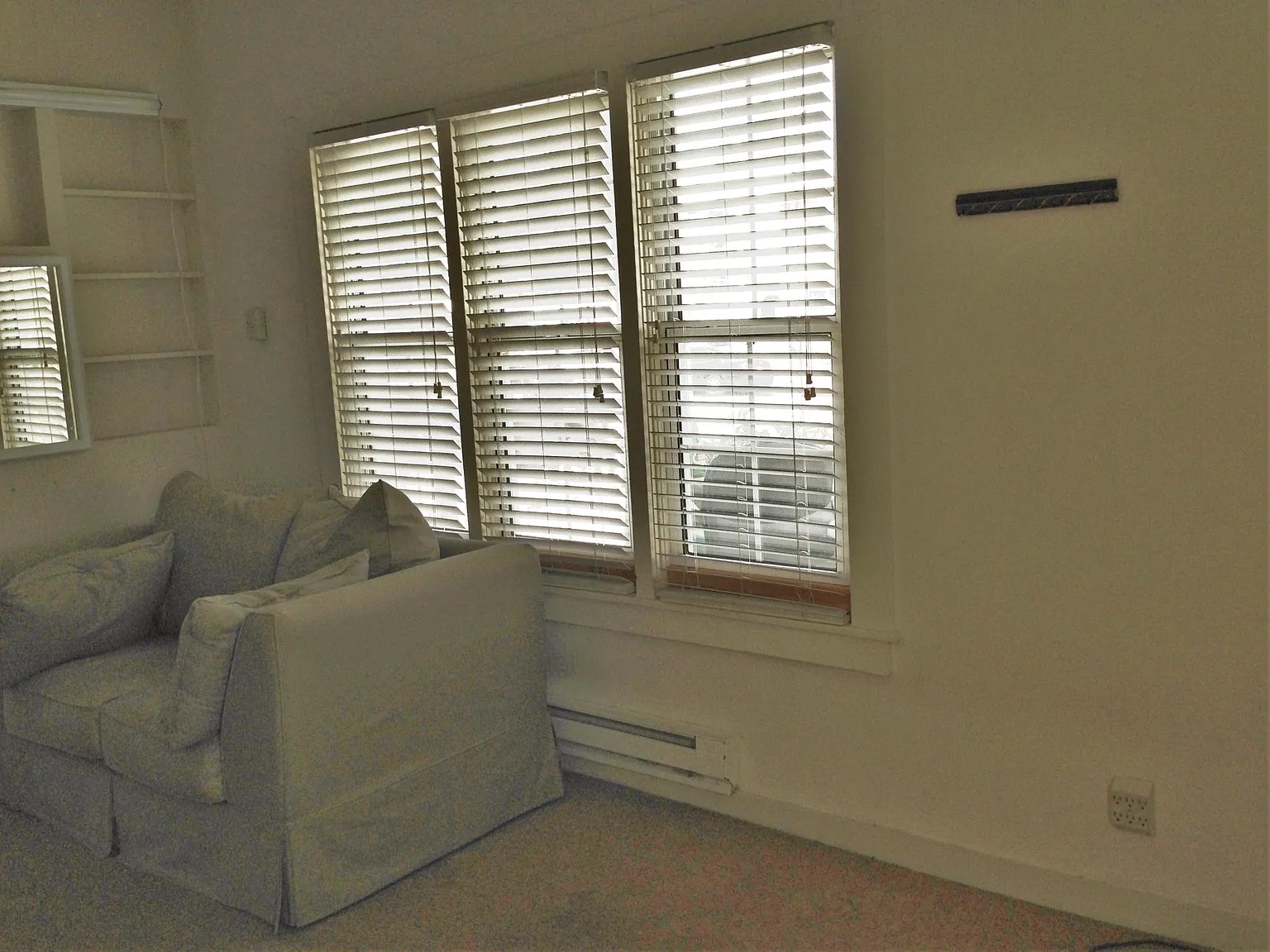 1 bed, 200 sqft, $900 — Photo 1