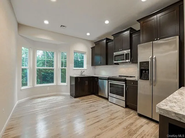 1 Grace Ln