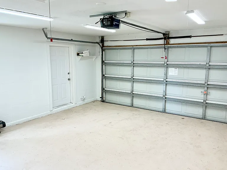 401 Harbour Lights Dr — Photo 25