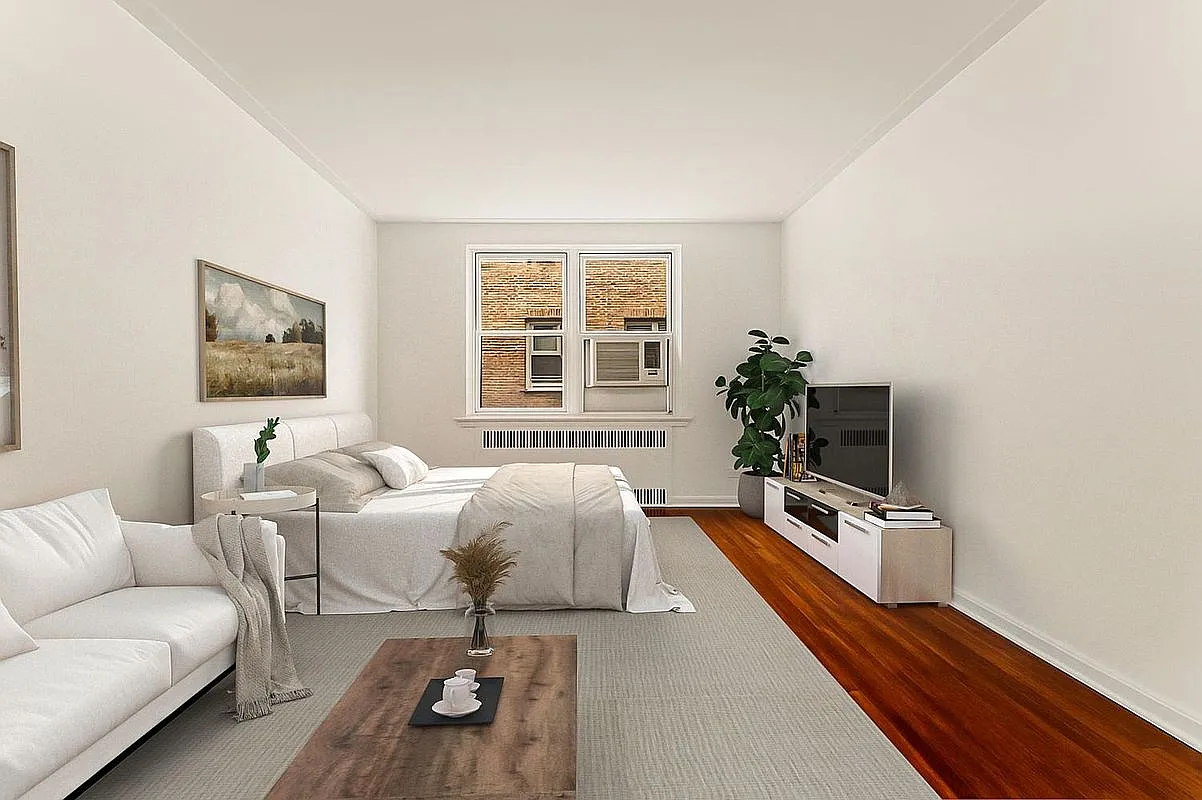 310 W 55th St APT 4K photo 1