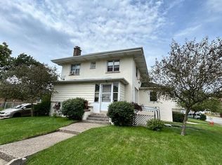 4 Ruth St, Calumet City, IL 60409