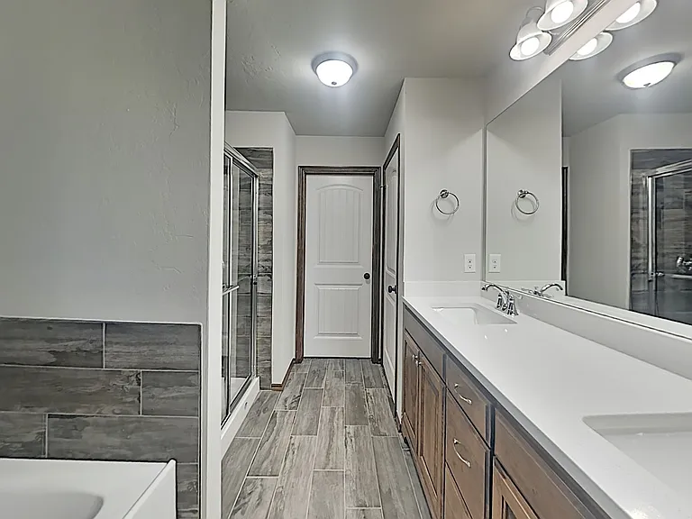 7046 Richardson Ct — Photo 9