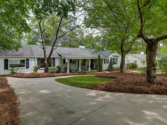 2nd image of 4207 Sequoia Rd