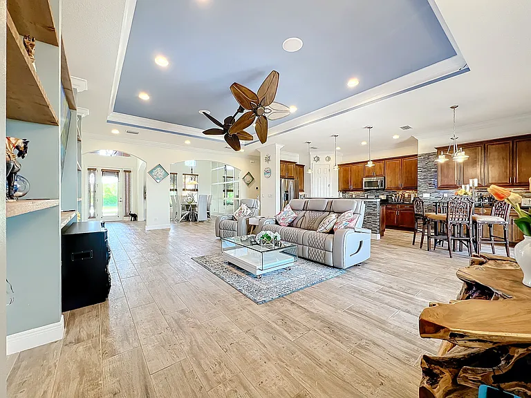 5310 Swift River Ct — Photo 17