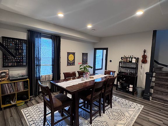 Dining Room Area
