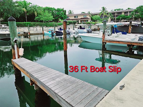 3rd image of 96000 Overseas Hwy #W4-36ftslip