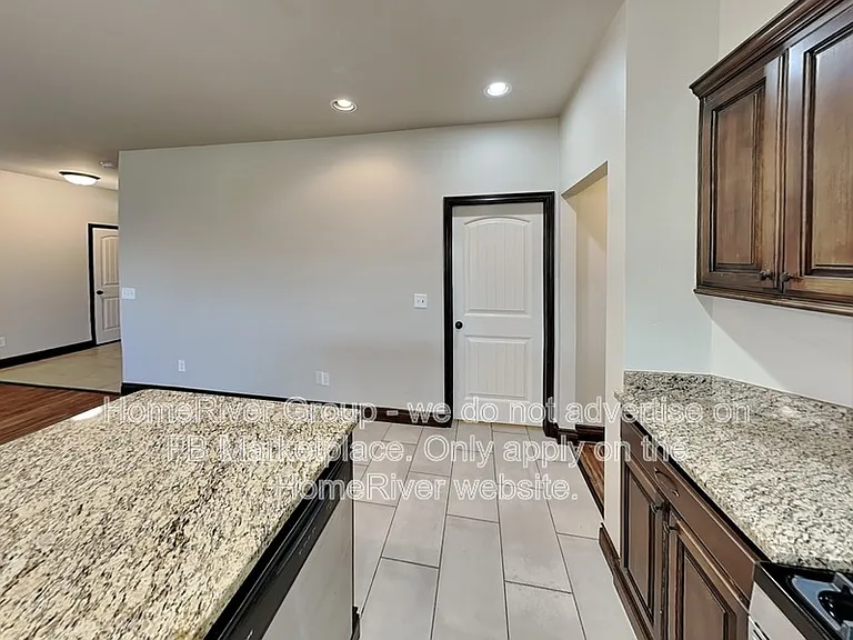 9004 Arman Dr — Photo 7
