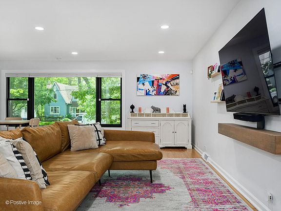 4th image of 485 Oakdale Ave