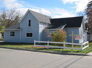 100 Date St, Grayling, MI 49738
