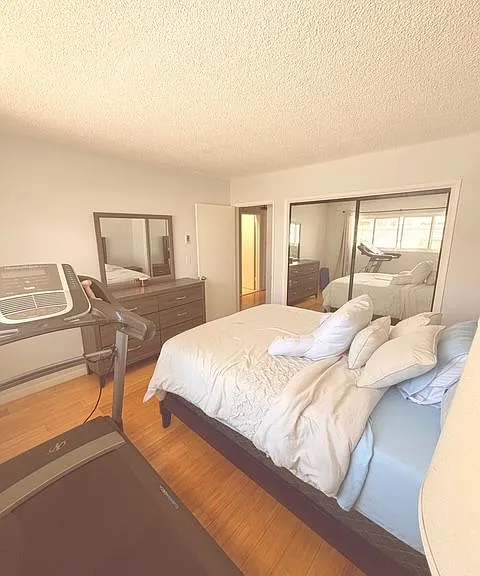 5300 Fairview Blvd #19 — Photo 8