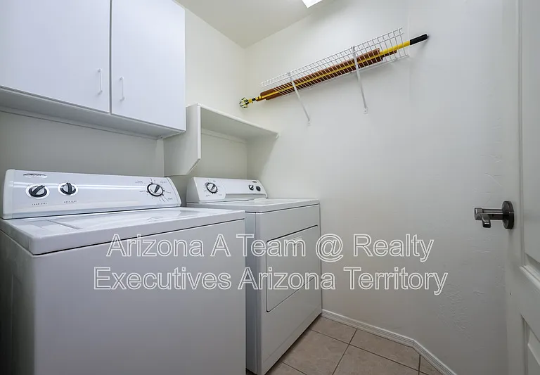10489 E Bonpland Willow Dr — Photo 24