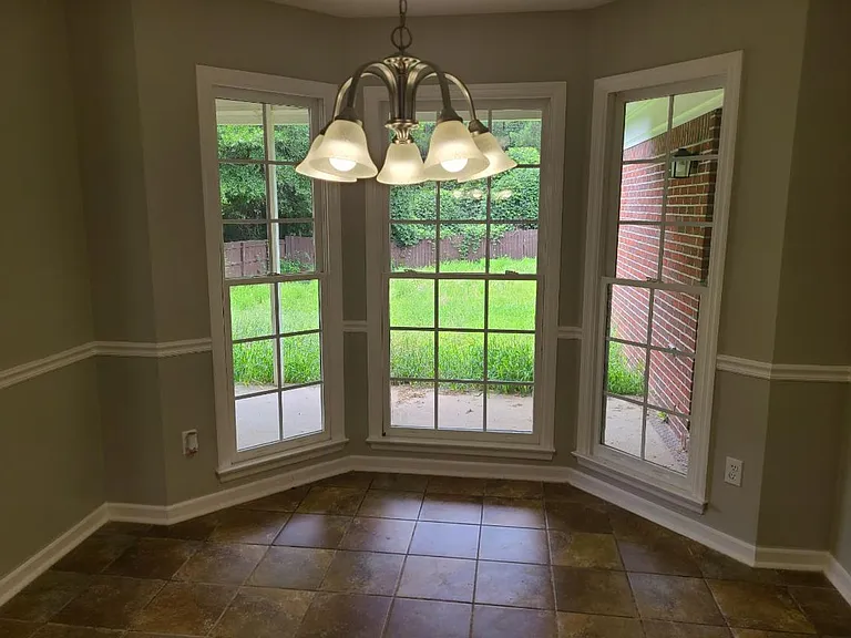 8007 Creekland Dr — Photo 4