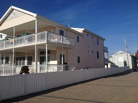 2nd image of 608 Ocean Ave #1