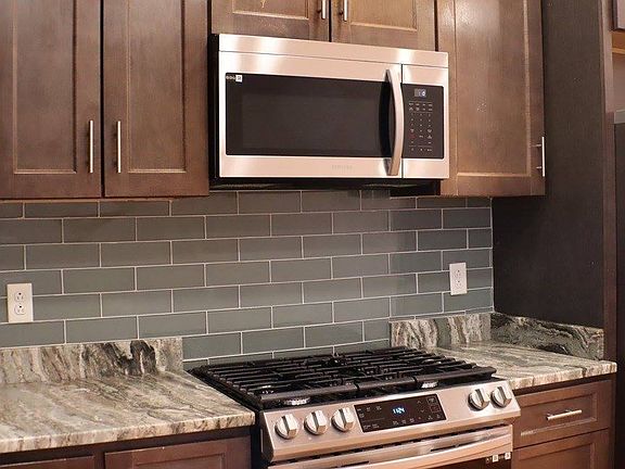 3rd image of 5 Garofola St Unit 1