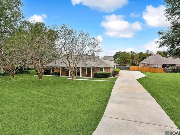 9044 Thistle Ridge Dr, Baton Rouge, LA 70809