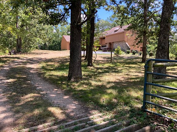 3rd image of 22675 Farm Road 2012