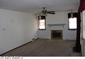 3rd image of 210 Ohio Ave