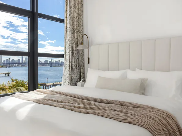 29 Huron Street image 9 of 18