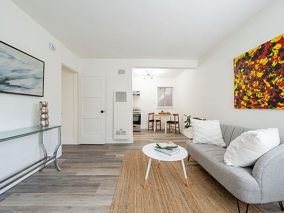 4th image of 2620 11th St APT 13