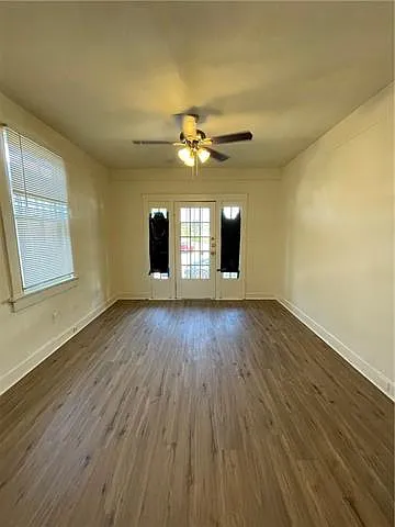 2 bed, 1.0 bath, 750 sqft, $1,350 — Photo 2