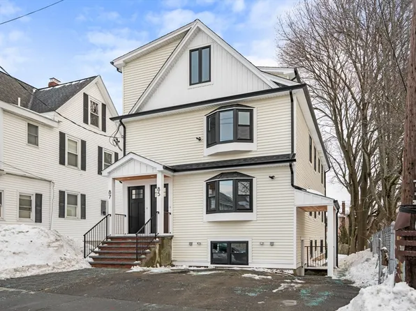 85 Lowell Ave #85, Watertown, MA 02472