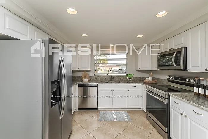 9205 Suffolk Ln — Photo 3