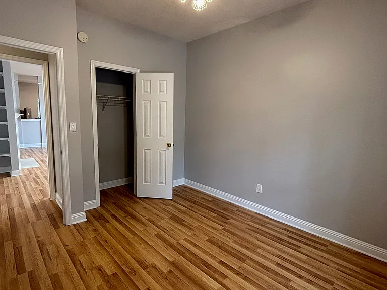 1715 Crystal Lake Dr — Photo 29