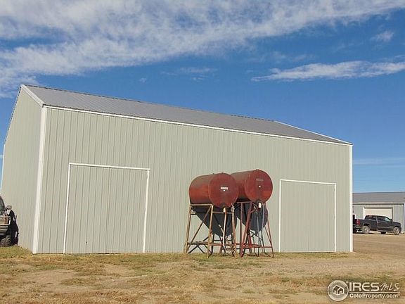 10' swing doors on the side