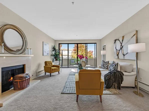 1515 Floribunda Ave APT 302, Burlingame, CA 94010