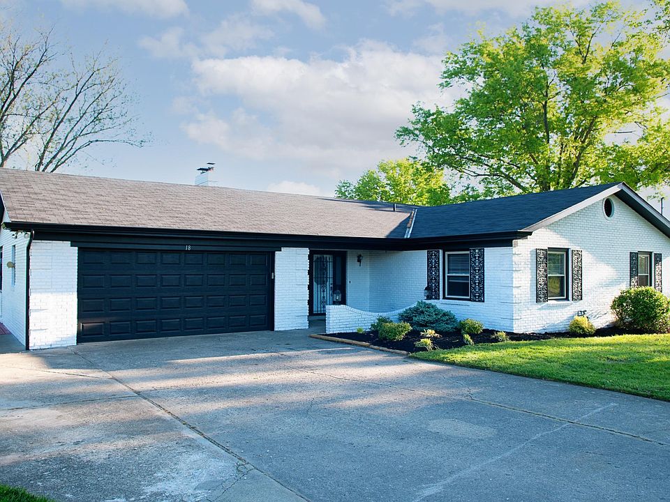 1st image of 18 Roselawn Dr