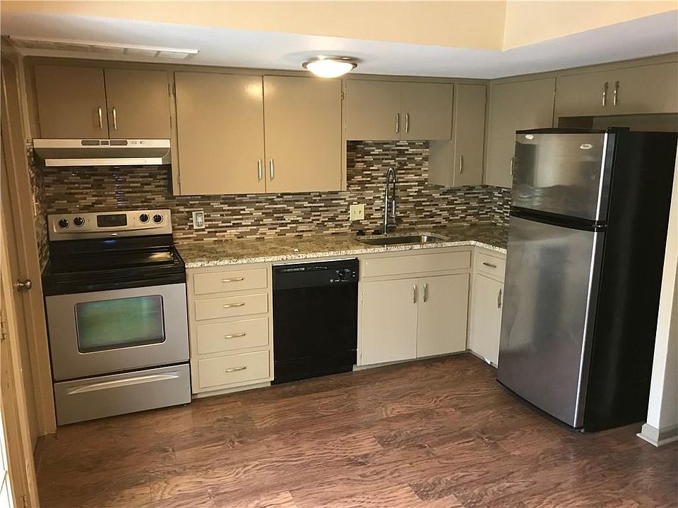 1st image of 8807 Dawnridge Cir