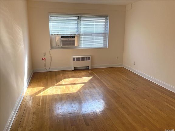 2nd image of 15 Schenck Ave APT 2D