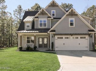 711 Bald Eagle Dr, Vass, NC 28394