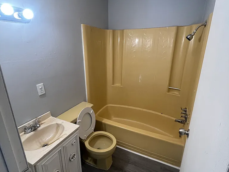 147 Woodland Dr #6 — Photo 13