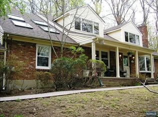 5 Broadway, Park Ridge, NJ 07656