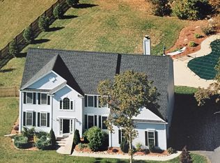 31 Glen Rd, Hopkinton, MA 01748