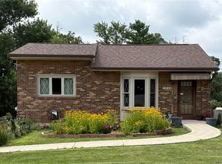 2608 Old Elizabeth Rd, West Mifflin, PA 15122