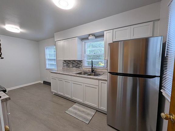 2nd image of 243 1st St