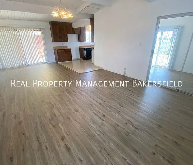 113 Day Ave — Photo 3
