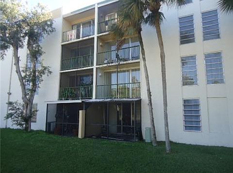 2nd image of 8850 Fontainebleau Blvd APT 102