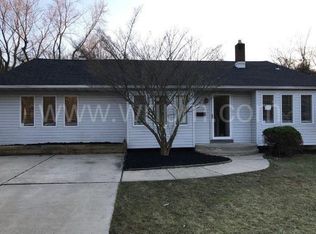 914 Aston Martin Dr, Lindenwold, NJ 08021