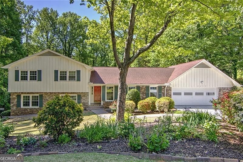 1st image of 2659 Amberly Dr