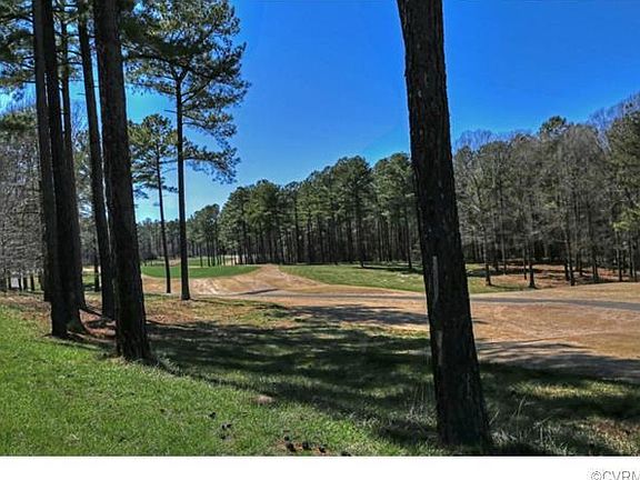 3rd image of 3044 Greywalls Dr