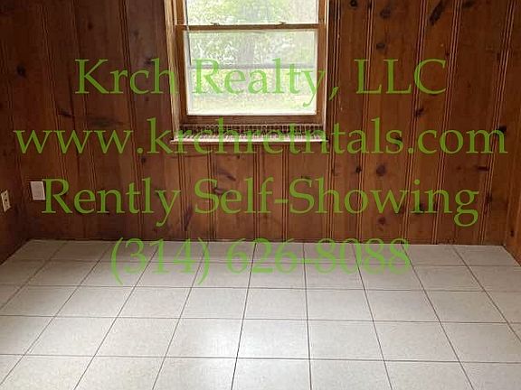 5th image of 131 Elkan Ave