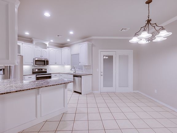 5th image of 2113 Three Stars Rd
